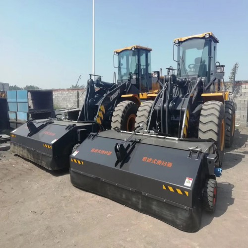 鏟車配清掃機(jī) 30鏟車清掃機(jī) 掃地機(jī) 掃路機(jī)