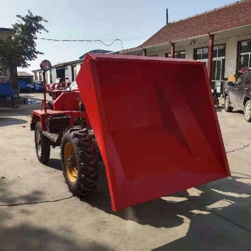 翻斗車