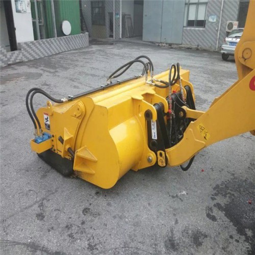 裝載機(jī)清掃車 裝載機(jī)前置清掃器 裝載機(jī)前進(jìn)式清掃器