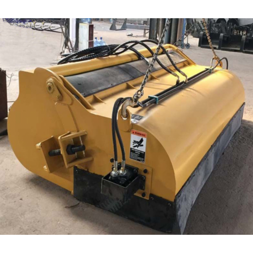 臨工掃路車 30裝載機(jī)改掃車 裝載機(jī)改裝滾刷清掃器價(jià)格 清掃
