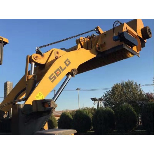安徽916裝載機(jī)掃地 918裝載機(jī)清掃 20鏟車掃路 裝載機(jī)