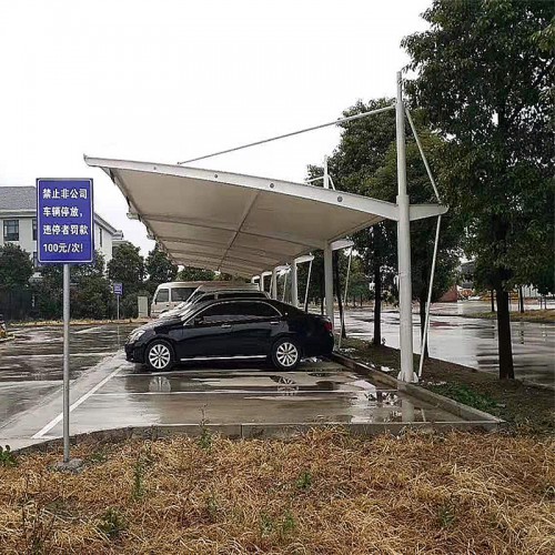 車棚膜結構