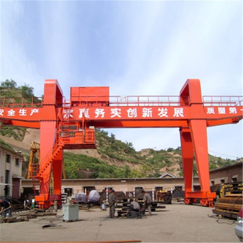 雙梁門式起重機(jī)廠家