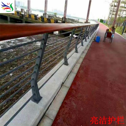 51*3不銹鋼護欄