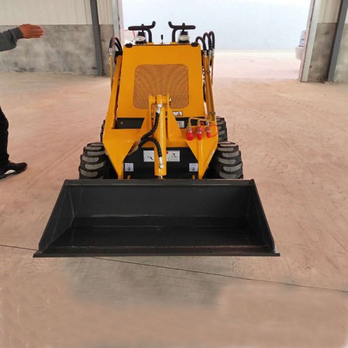 建筑工程滑移小鏟車  微型小鏟車操作方法 堅固耐用