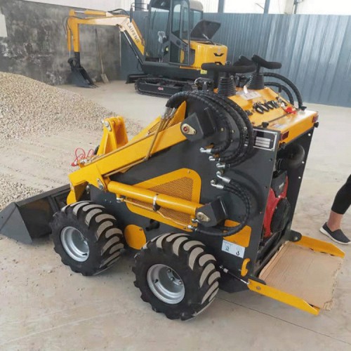 養(yǎng)殖場微型滑移小鏟車  供應(yīng)電動微型小鏟車 價格面議