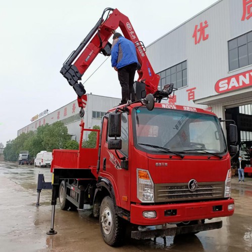 隨車吊 4噸折臂隨車吊 藍牌隨車吊