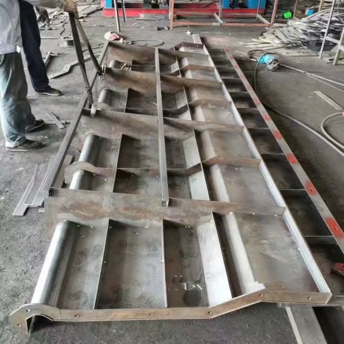 鐵路防撞護(hù)欄模具 道路防撞護(hù)欄模具 橋梁防撞護(hù)欄模具制作廠家