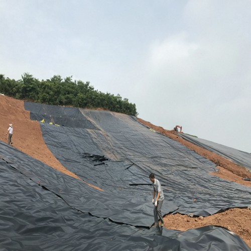 尾礦防滲用1.2mmHDPE土工膜 0.40mm土工膜經(jīng)久耐用