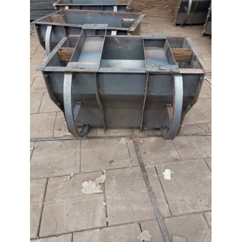 隔離墩模具 防撞隔離墩模具 鋼制隔離墩模具