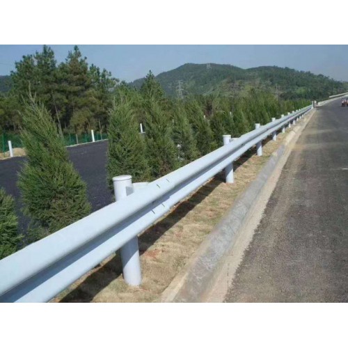 公路安裝護(hù)欄多少錢一米