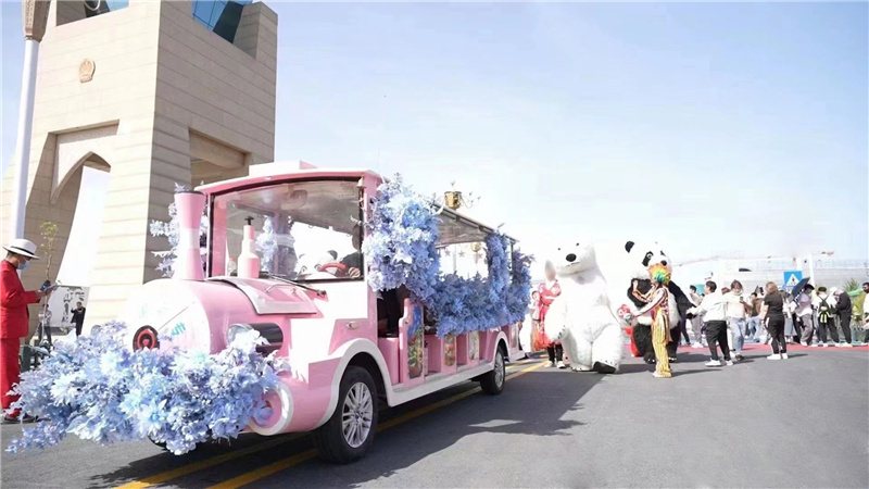 5游覽觀光車