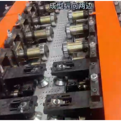全自動一次成型地溝蓋板生產(chǎn)線設備廠家，地溝蓋板設備