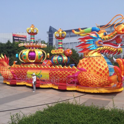 彩車(chē)彩船